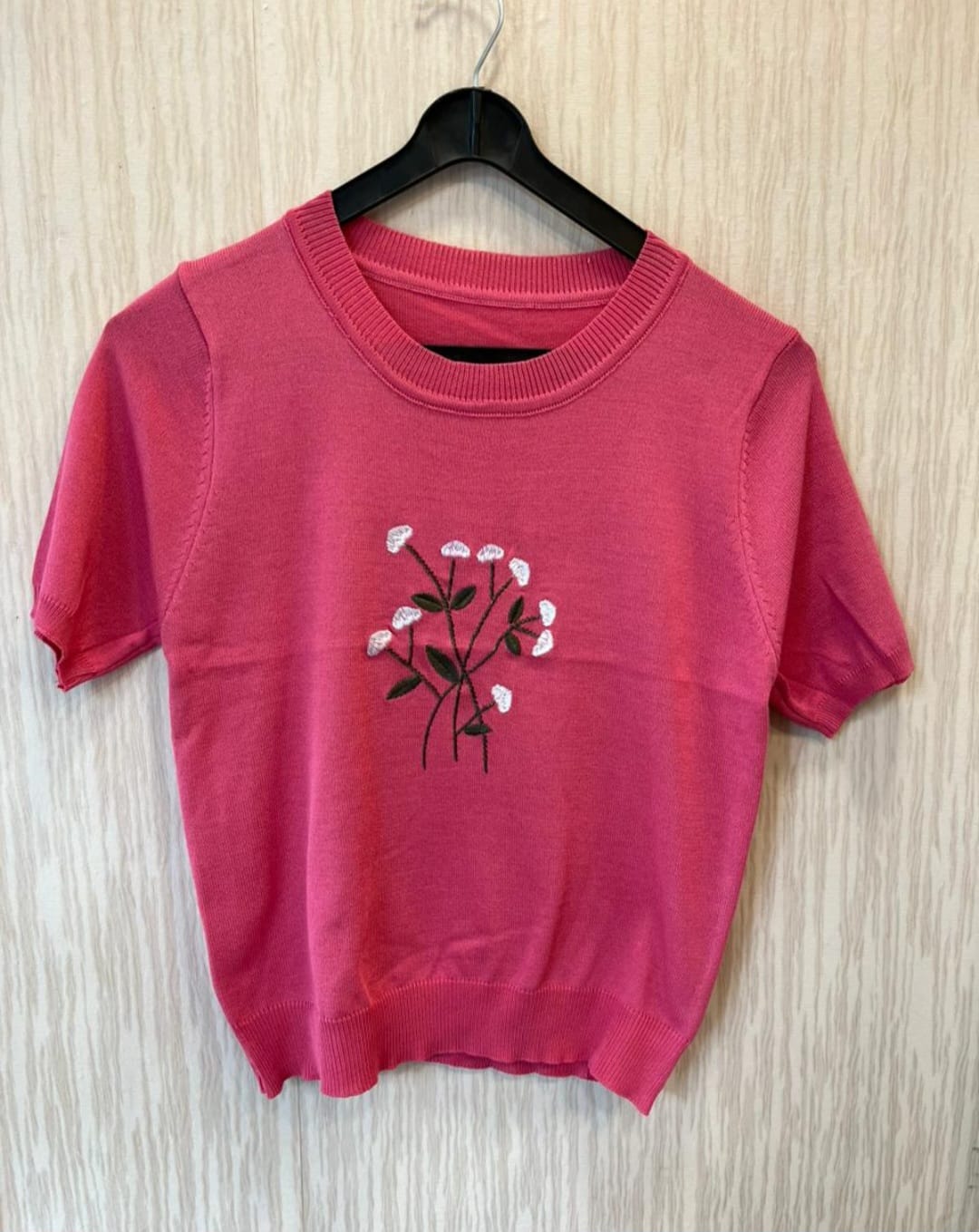 Floral Embroidary T-Shirt