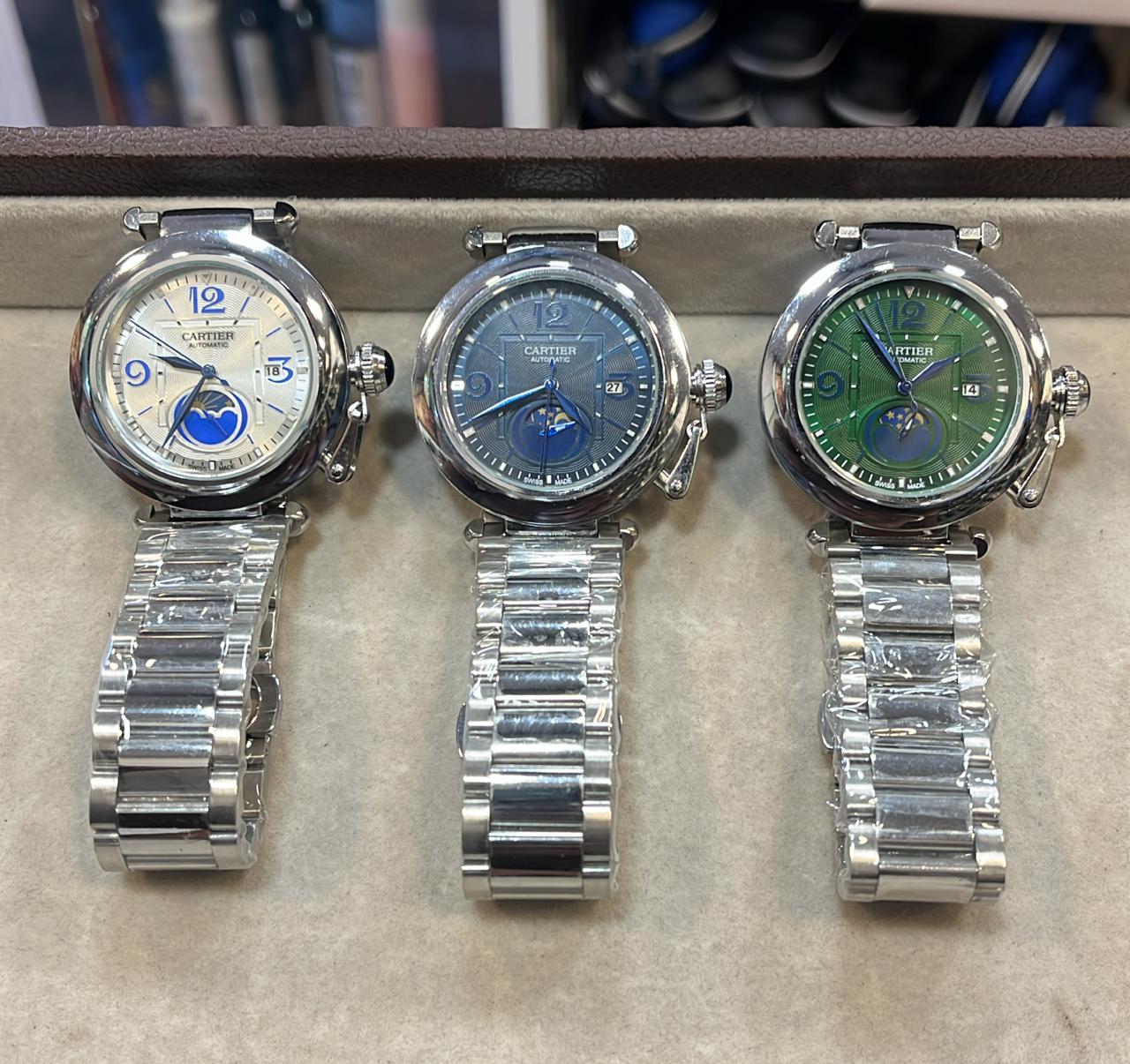 Metal Watch 26